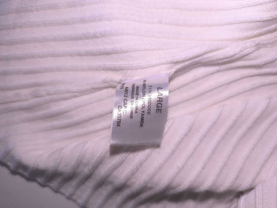 Светр сведрик тоненький на 50-52 розмір