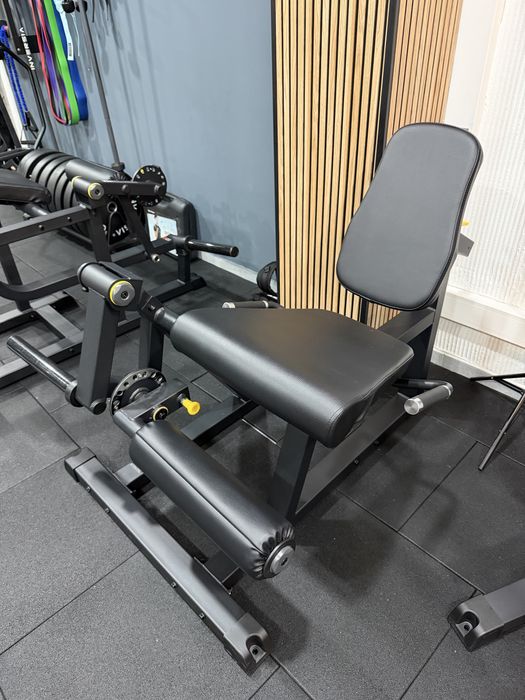 Máquina Extensora Impulse (plate load)438921630738688001