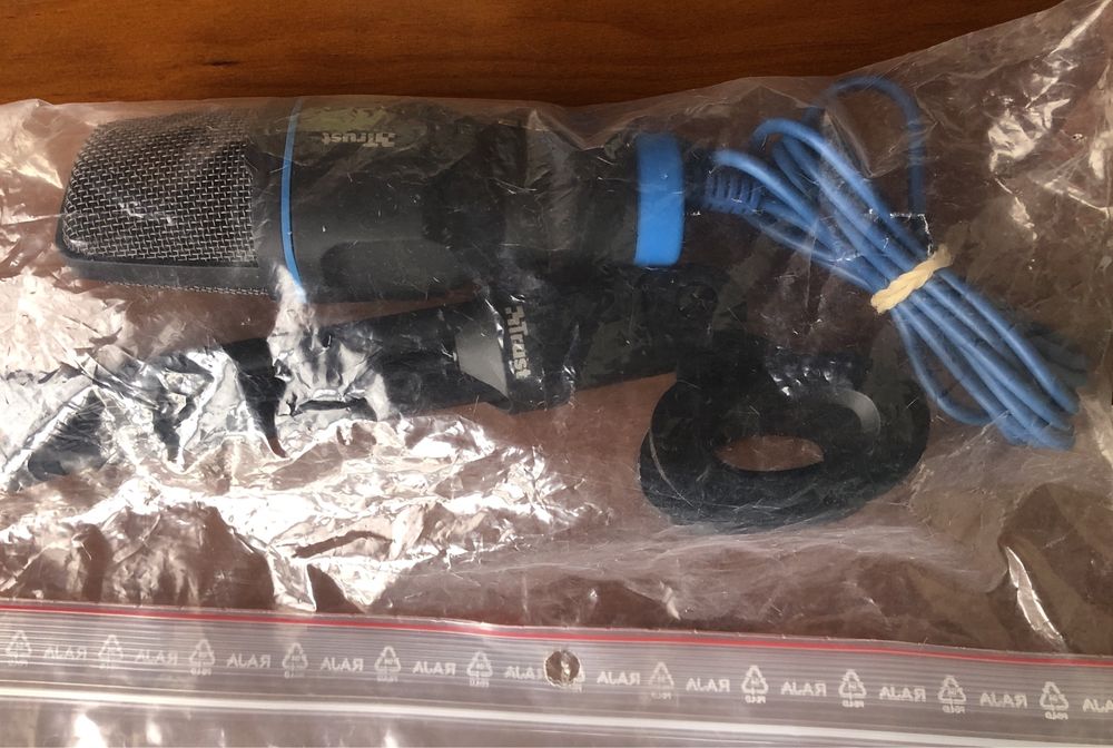 Microfone condensador Trust - minijack 3,5"