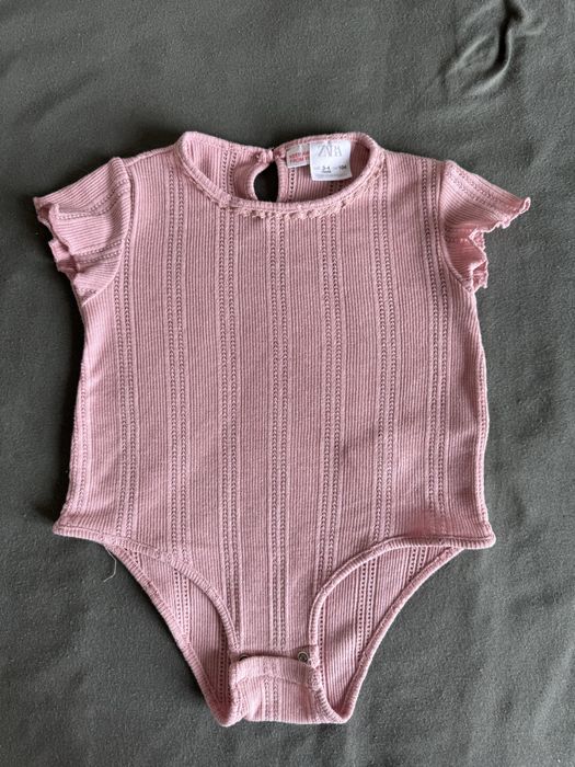 Body Zara dla dziewczynek. Wiek 3-4 lata