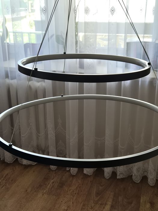 Czarna  Lampa Led