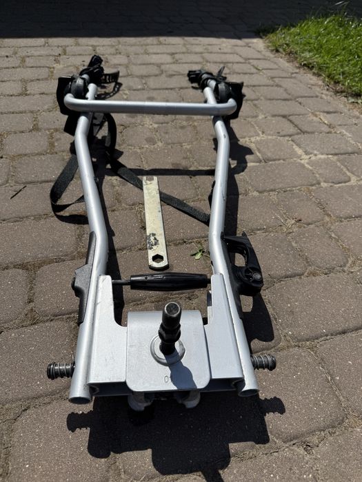 Thule HangOn Tiltable bagażnik na rowery dla 3 rowerów
