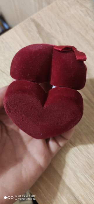 Коробочка ( футляр) для кольца