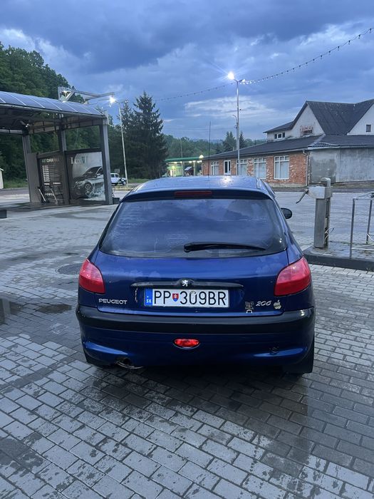Продам пежо 206 НЕРОЗМИТНЕНЕ