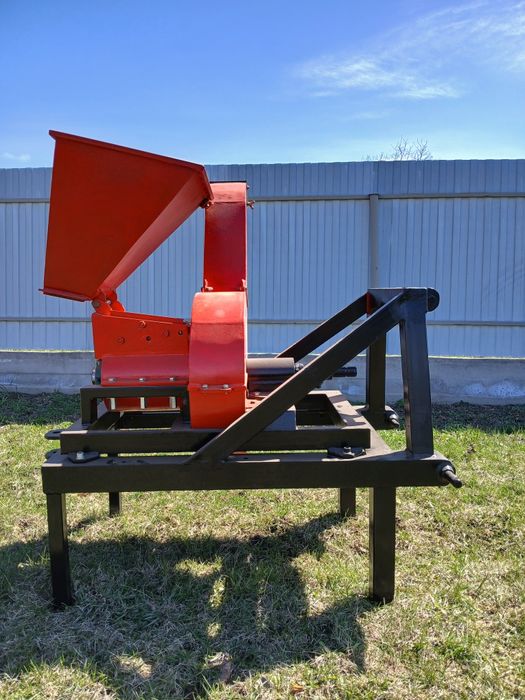 Шнековий подрібнювач від ВВП  трактора.