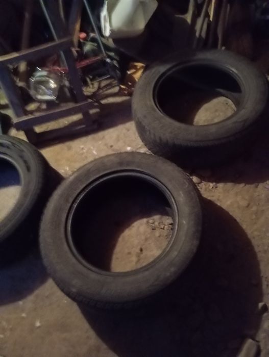 Продам 3 колеса,пара і розпаровка.