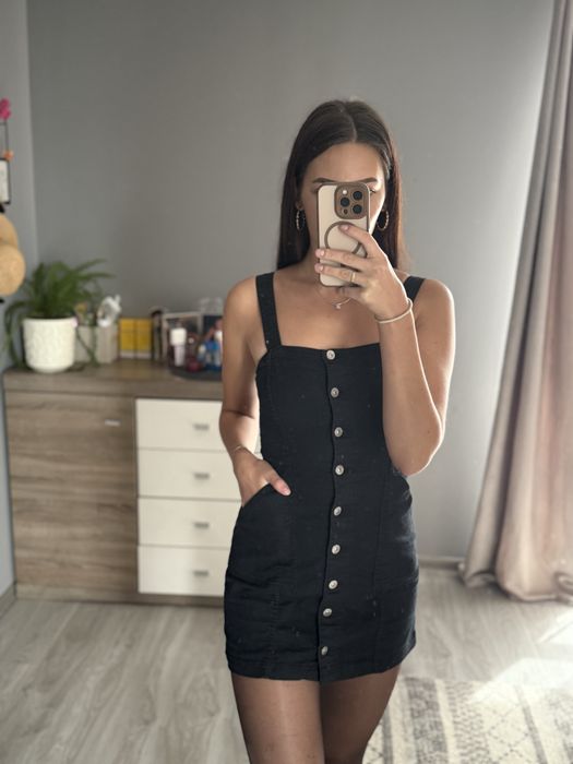 Czarna sukienka mini mała czarna na ramiączkach Xs S H&M