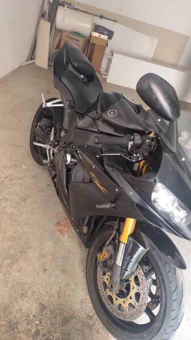 Yamanha R1 Rn12 2004
