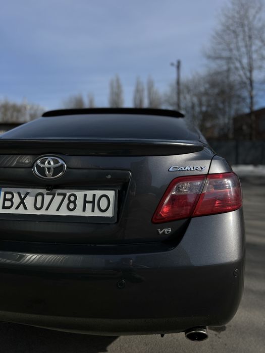 Продам Toyota Camry 40