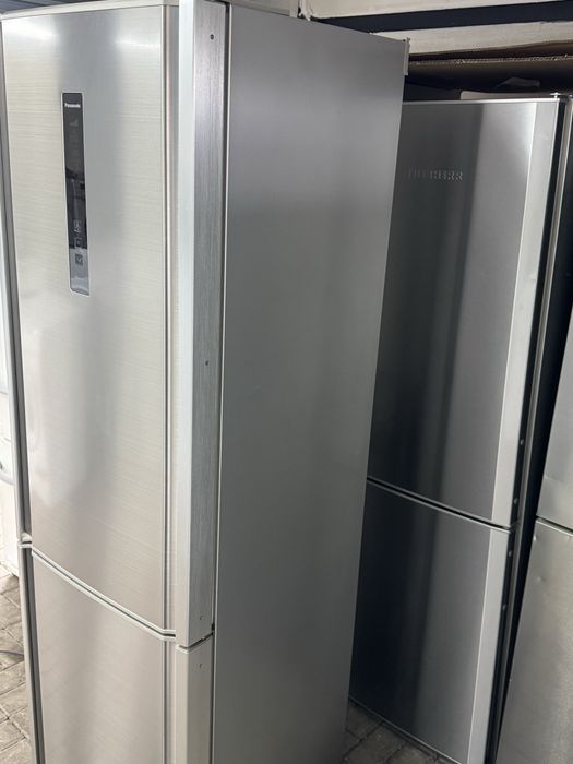 Lodówka Zamrażarkę Panasonic model NR-B32FX2-XE A++ 190 cm No-Frost