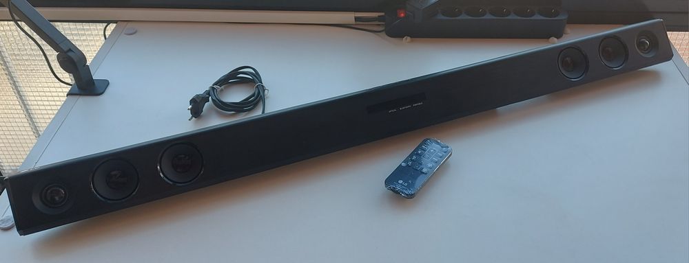LG Soundbar (Modelo LAS260B) - Como Nova