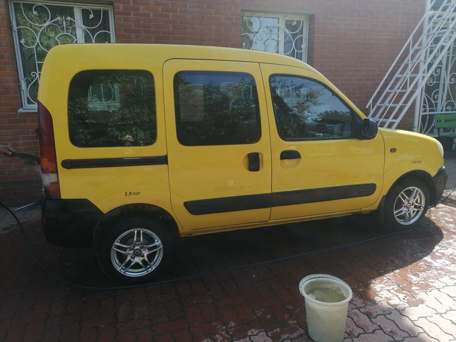 Продам Renault Kangoo Passenger 2004 рік 1,5 DCI