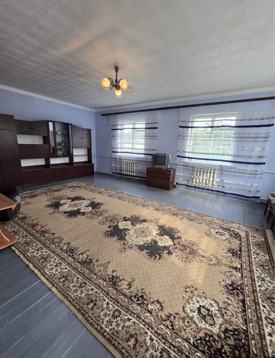 Продаж будинку м. Узин