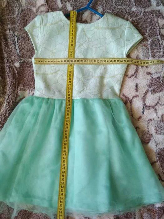 Красивое платье на девочку