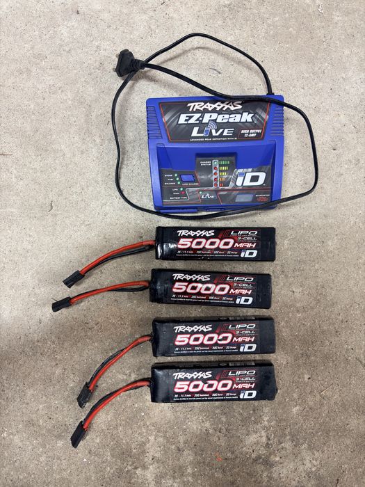 Traxxas Trx4 Sport mais material