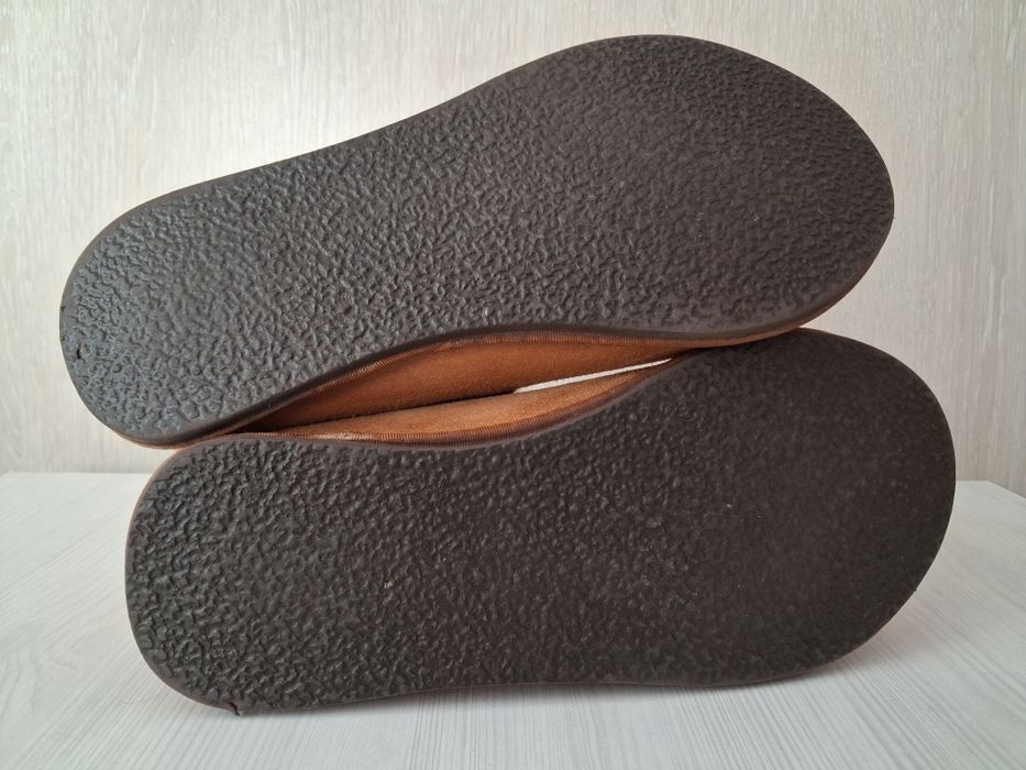 Тапочки уги з натуральної овчини Celtic&Co