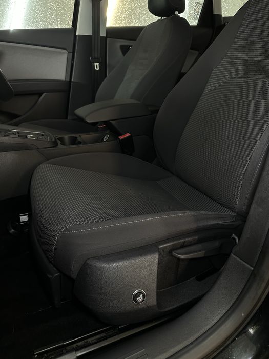 Seat Leon ST 1.6 TDI • DSG • Revisão Recente