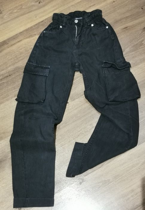 Spodnie jeans BERSHKA r. 32 dziewczynka