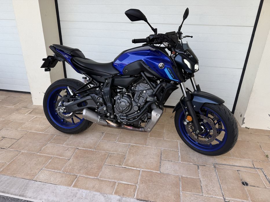 YAMAHA MT 07, 54 kw como nova 2951 kms