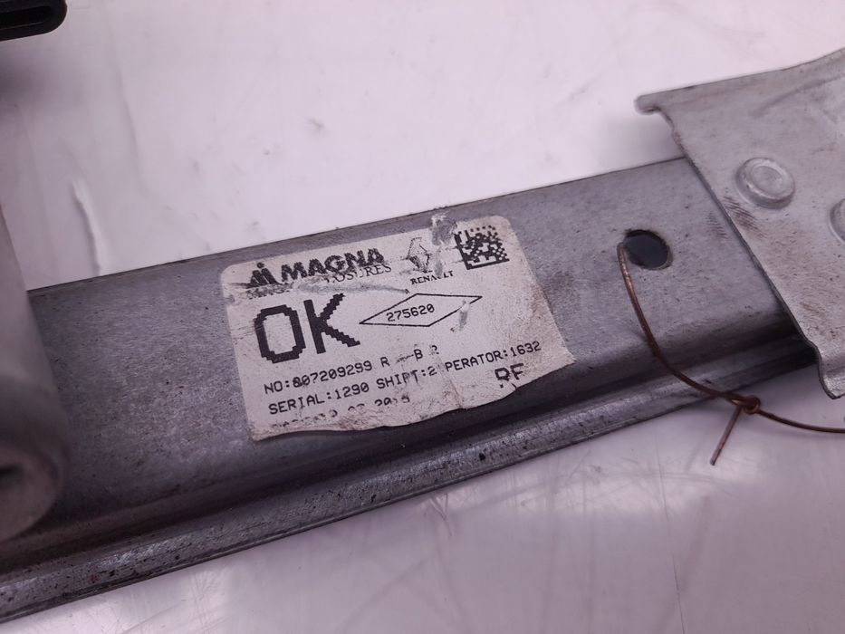 Elevador vidros frente direito DACIA Sandero II (5S_)