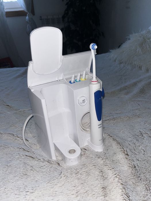 jato de agua dentário da ORAL-B