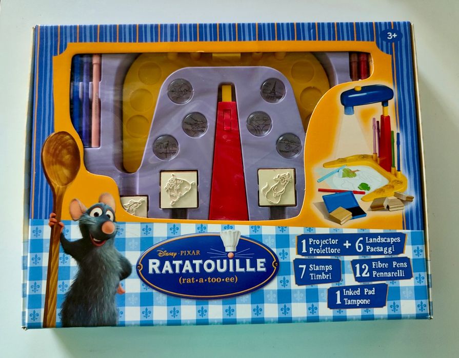 Atividades Projetor e Carimbos em Madeira Disney Winnie e/ou Ratatui