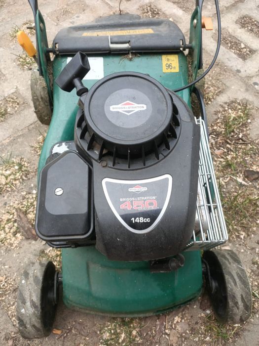 Kosiarka uszkodzona do naprawy