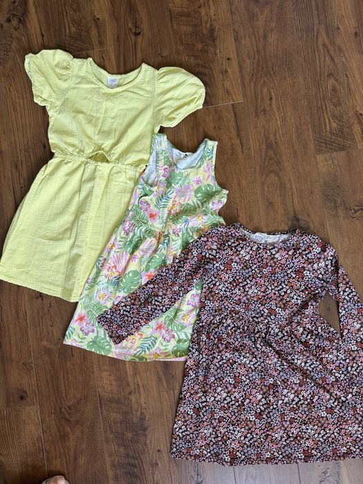 Плаття 3 шт для дівчинки 122-128 см