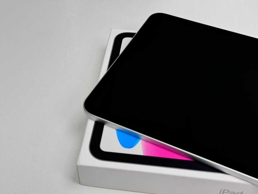 APPLE IPAD (A16) Wi-Fi 128GB BAT.100% Silver FASON Rzgowska 12