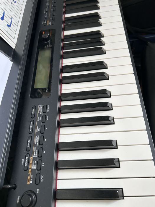 Teclado casio cdp s350 com saco de trabaporte e suporte como novo!