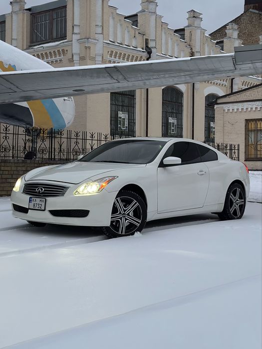 Infiniti G37 Coupe 2010