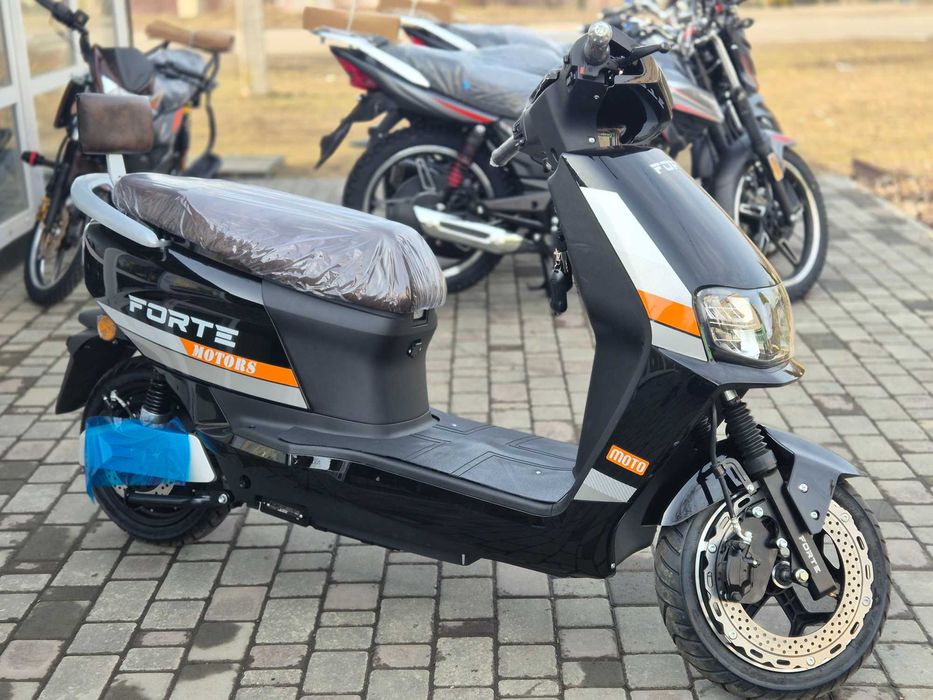 НОВИЙ‼️Електроскутер FORTE STRIKER (Графенові акум.) 2.5 кВт