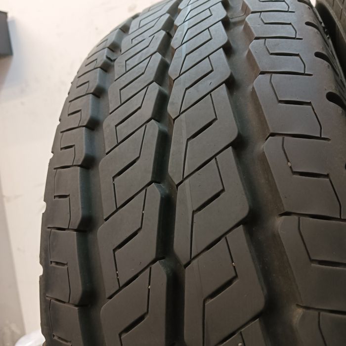 225/75/16C Continental Vancocamper opony letnie 2szt