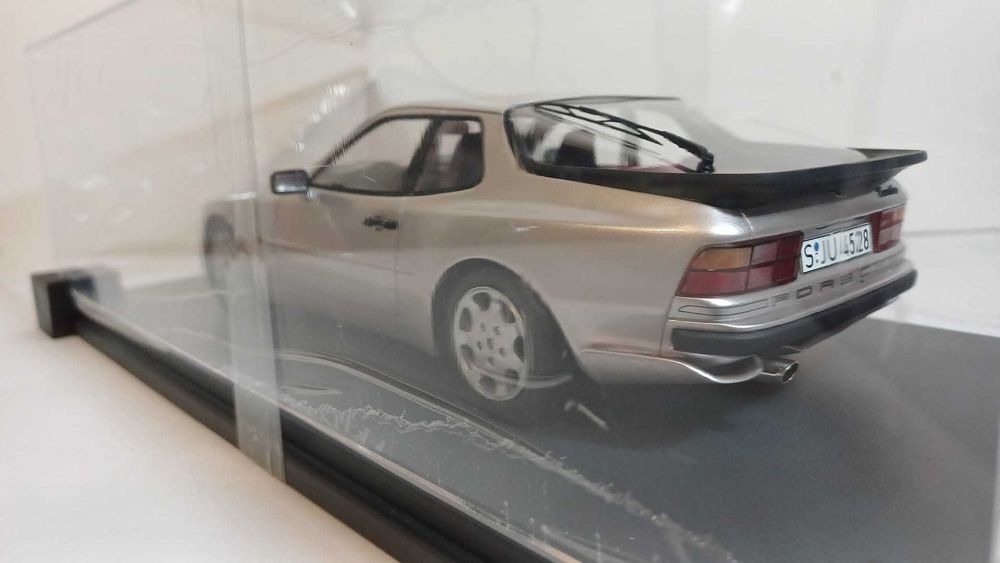 1/18 Porshe 944 Turbo - Schuco