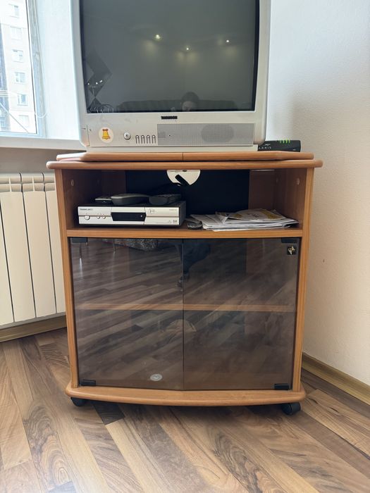 Тумба під телевізор