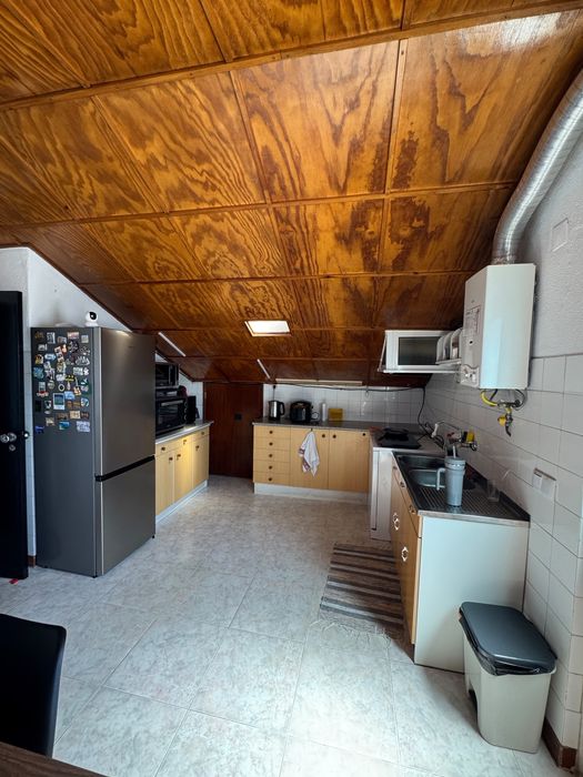 T2 com Terraço | Quinta do Conde | 1.000€ | Disponível 05/10