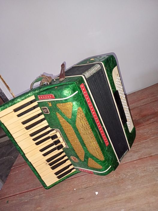 Akordeon Rosyjski