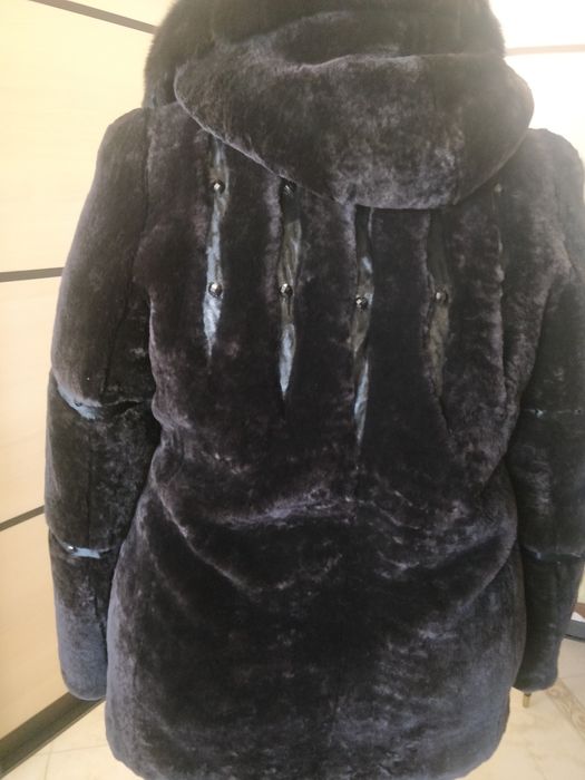 Продам Шубку мутон