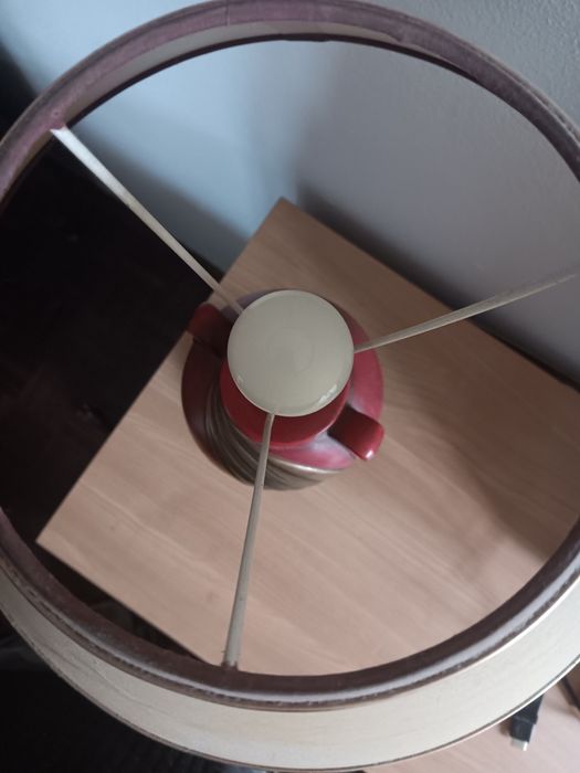 Candeeiro de mesa ou móvel