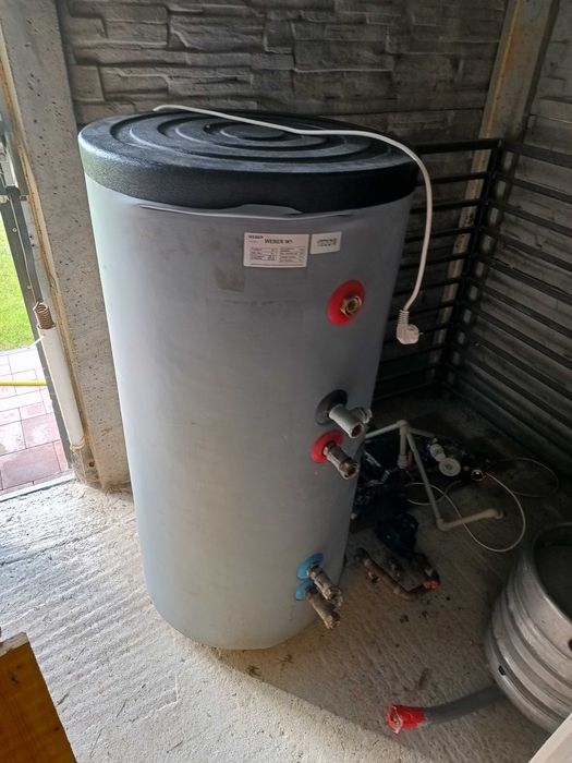 Zbiornik WEBER W1 200l – 10 bar, glikol/woda – stan bardzo dobry