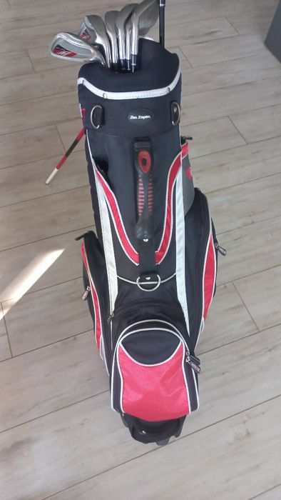 Zestaw kiji golfowych z torbą BEN SAYERS