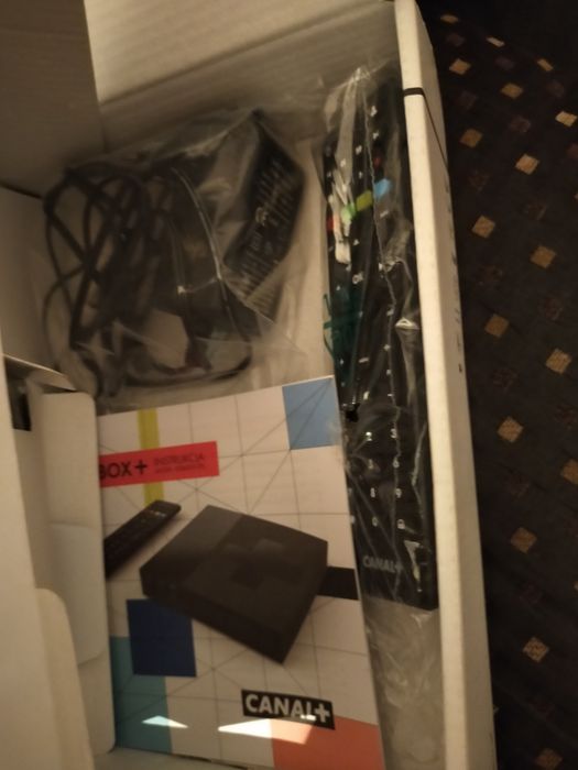 Dekoder cyfrowy odbiornik satelitarny,nowy .