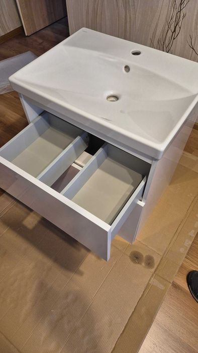 Szafka Wisząca z Umywalką 60 cm - NOWA, Cersanit City