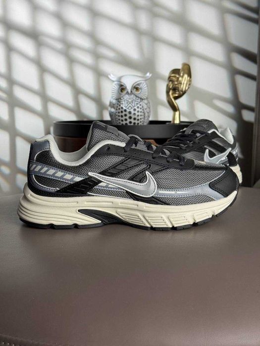 Кросівки Nike Initiator Grey Beige ( кроссовки женские Найк ) кросівки жіночі Найк кроссовки женские nike initiator