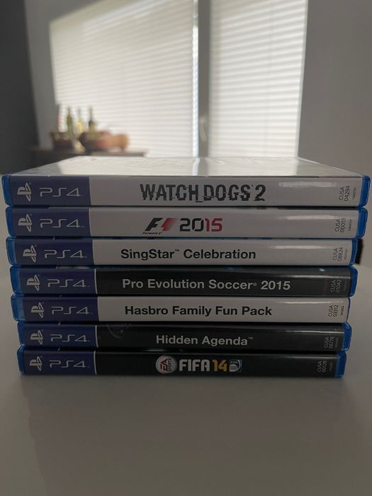 Vendo 7 jogos para a PS4
