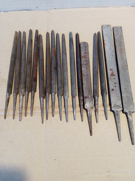 Напильник новий   .