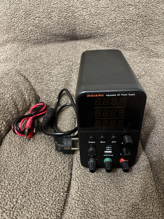 Лабораторний блок живлення DIAIARY BPS3010 (30V 10A)