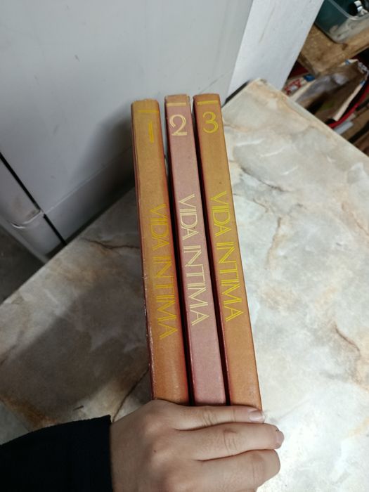 Coleção de enciclopédias  do amor e do sexo