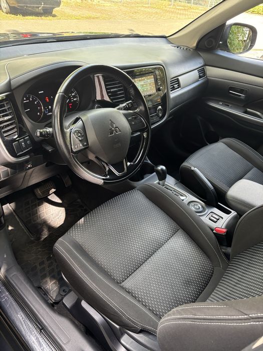 Mitsubishi Outlander 2016 2.4