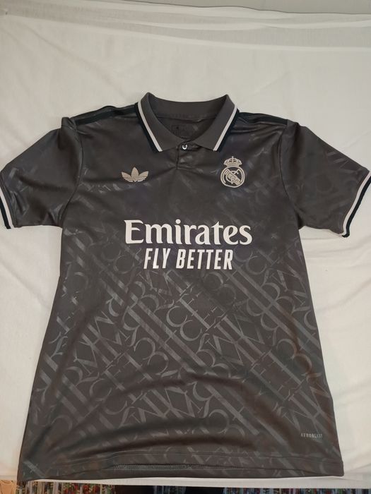 Camisola Real Madrid 2024/25